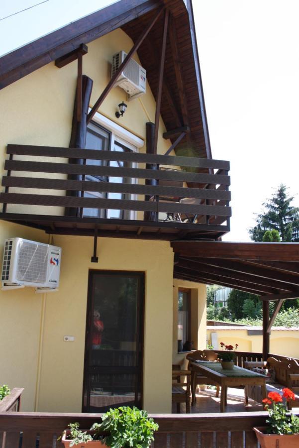 Hajdúszoboszló Harmonia Apartmanhaz מראה חיצוני תמונה